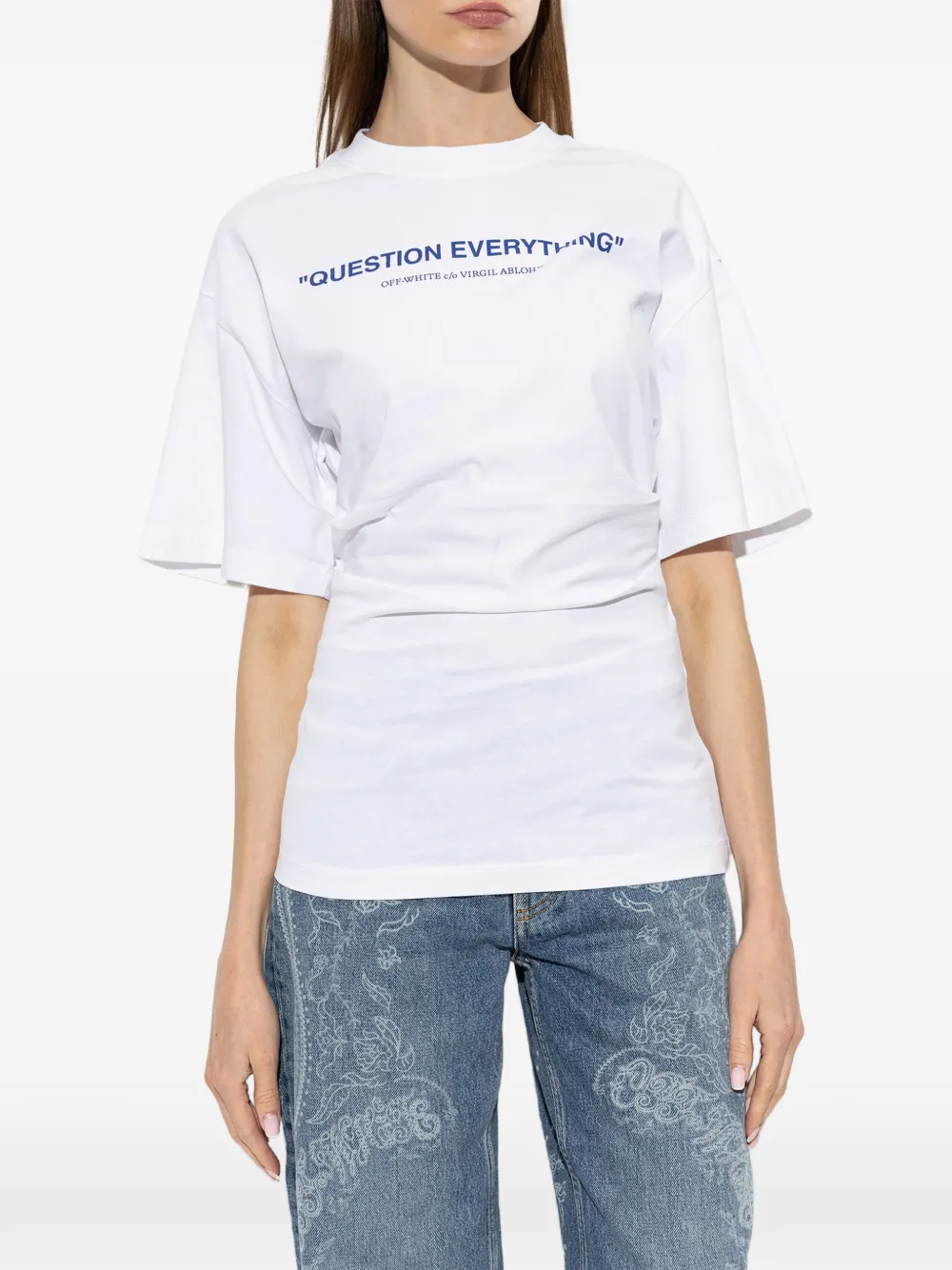 Off-White T-shirt met ruches en tekst Wit