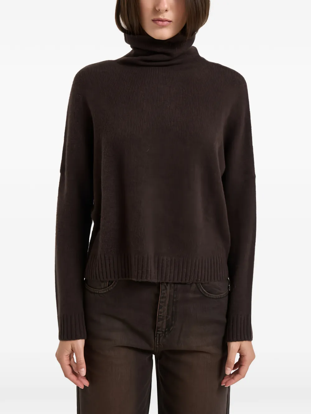 kujten roll-neck drop-shoulder sweater - Marrone