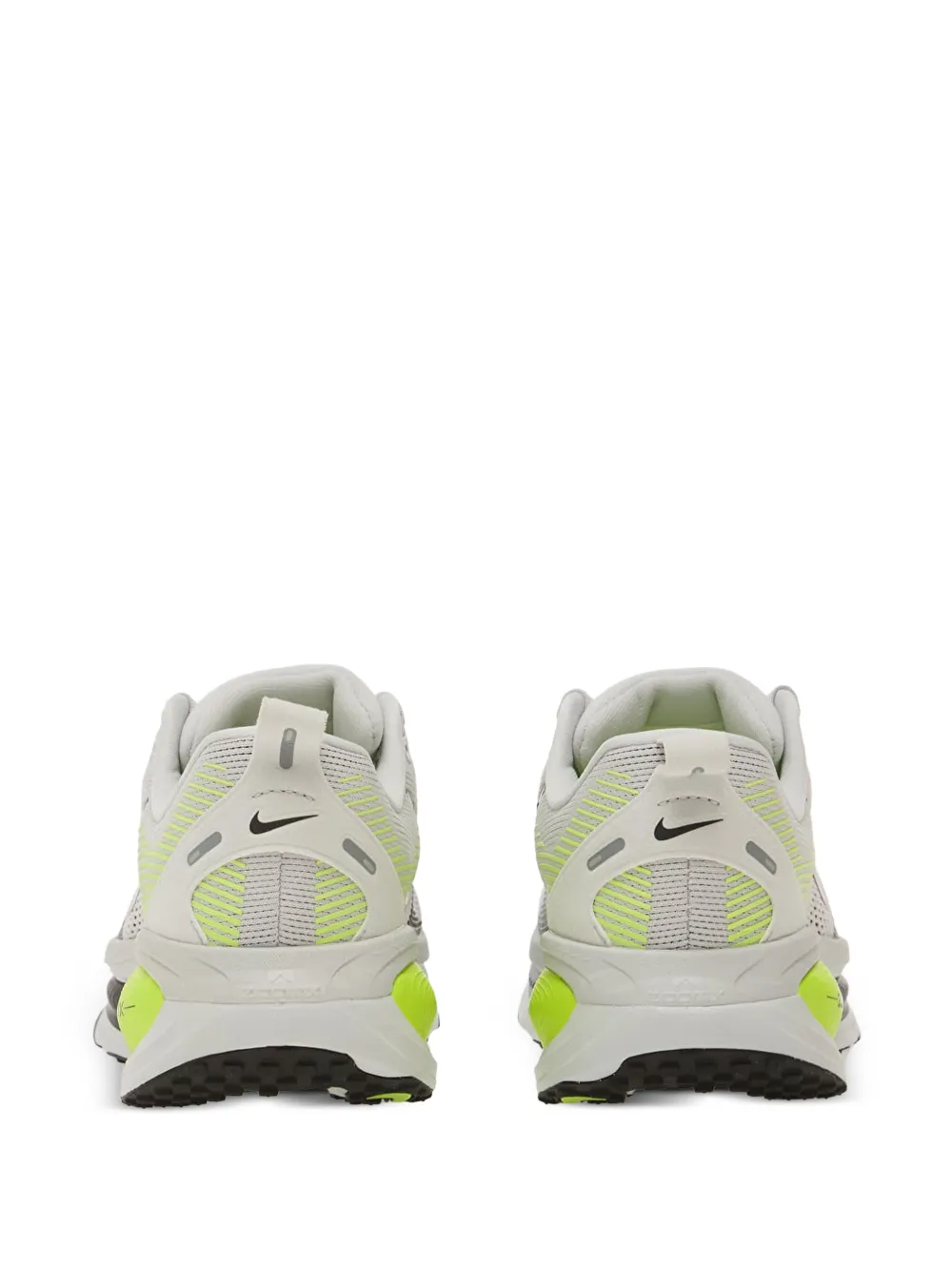 Nike Vomero 18 sneakers Grijs