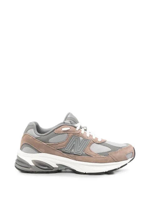 New Balance suede-panelled sneakers