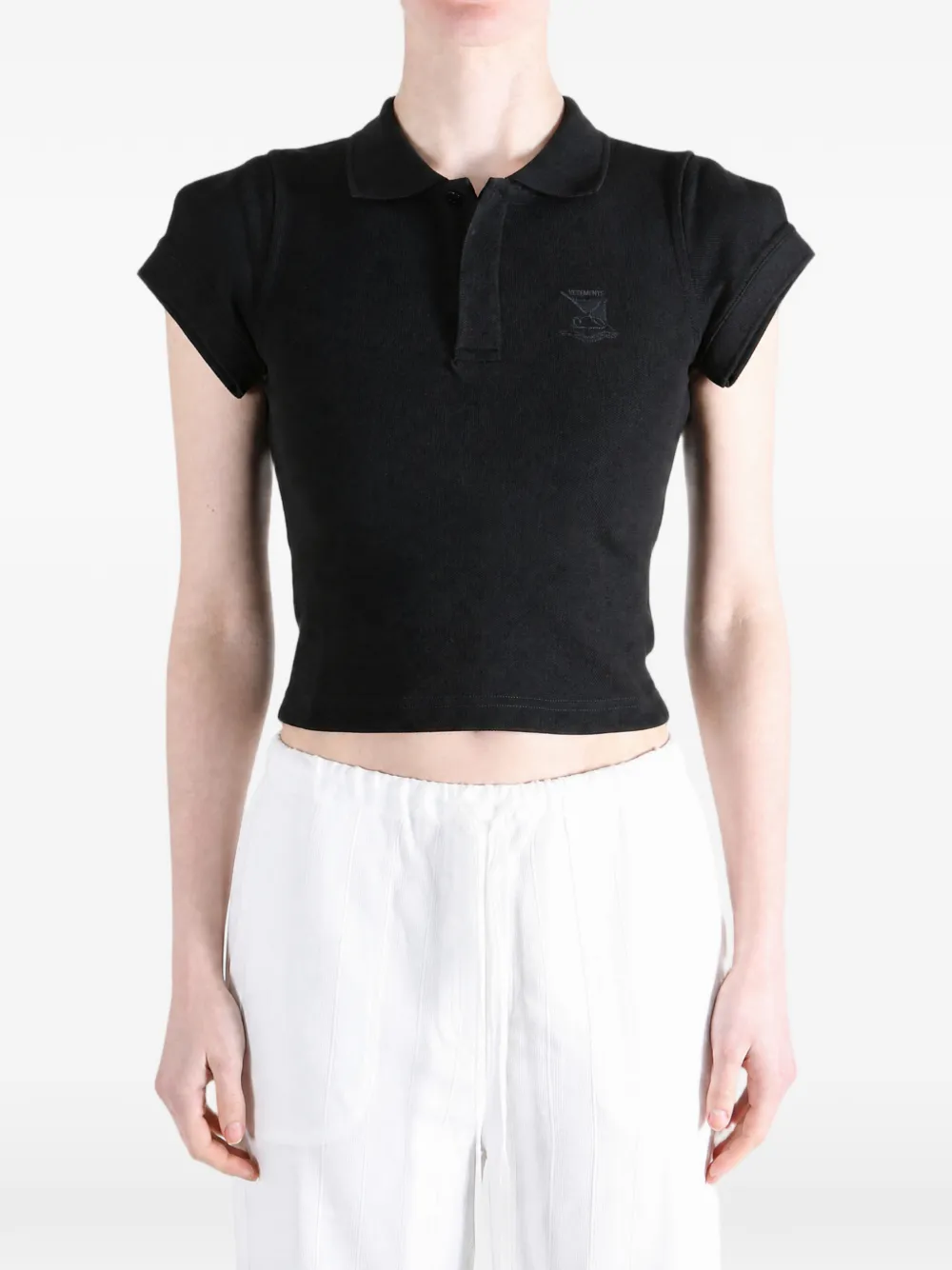 VETEMENTS logo-embroidered polo shirt Zwart