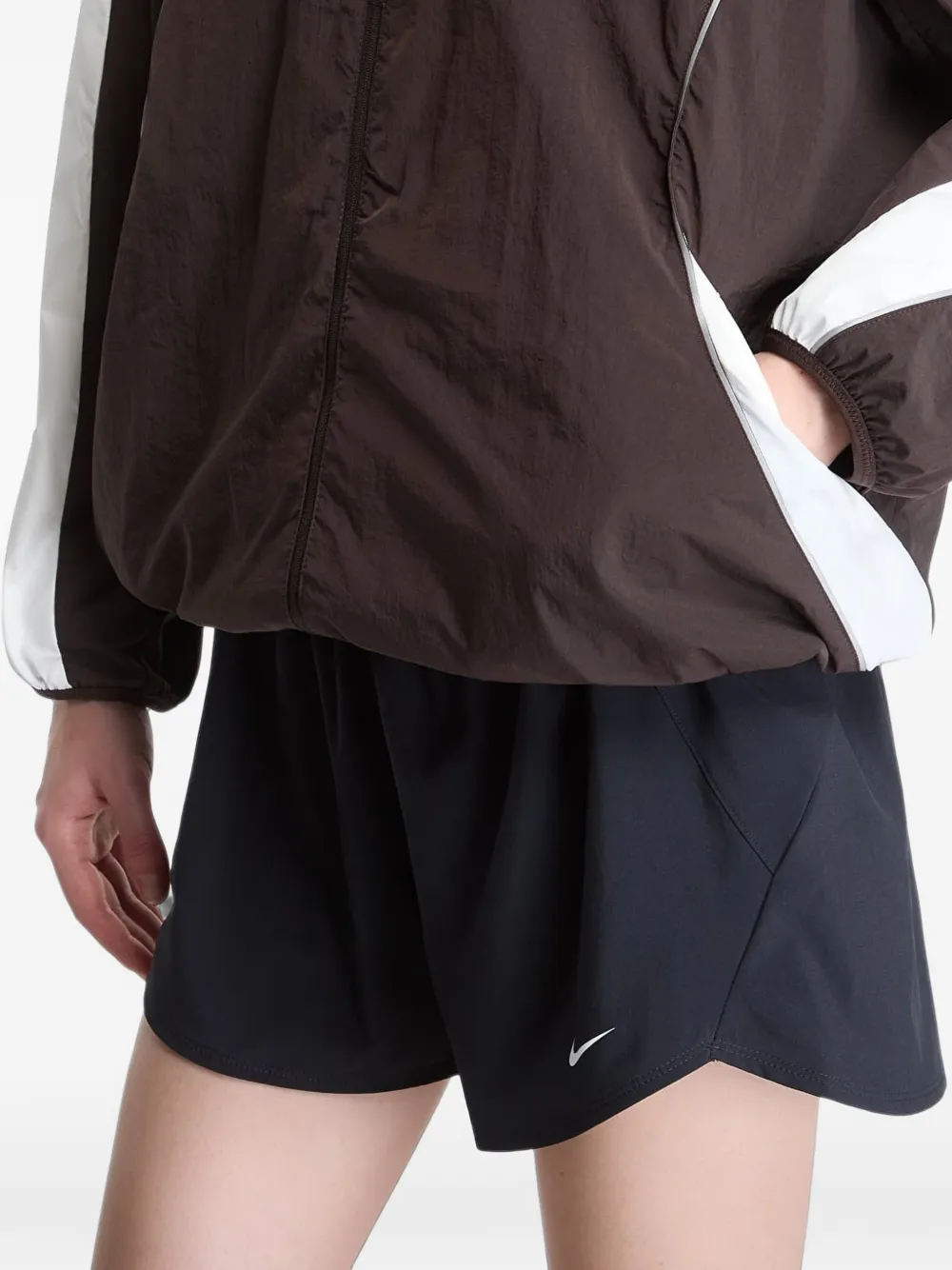 Nike Geweven trainingsjack Bruin