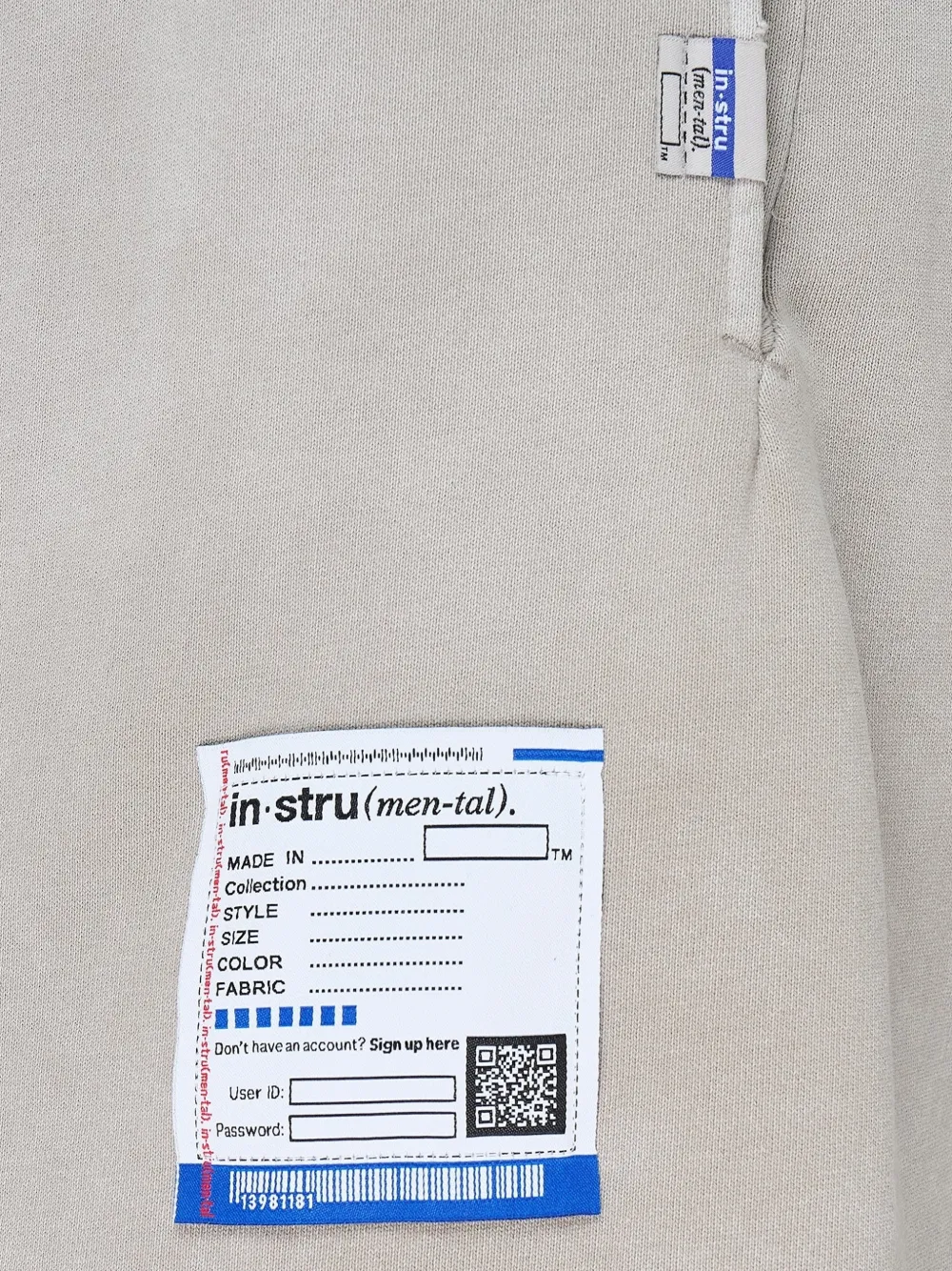 Maison MIHARA YASUHIRO Shorts met logopatch Beige