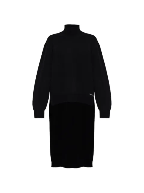 Alexander Wang asymmetric-cut logo-patch sweater
