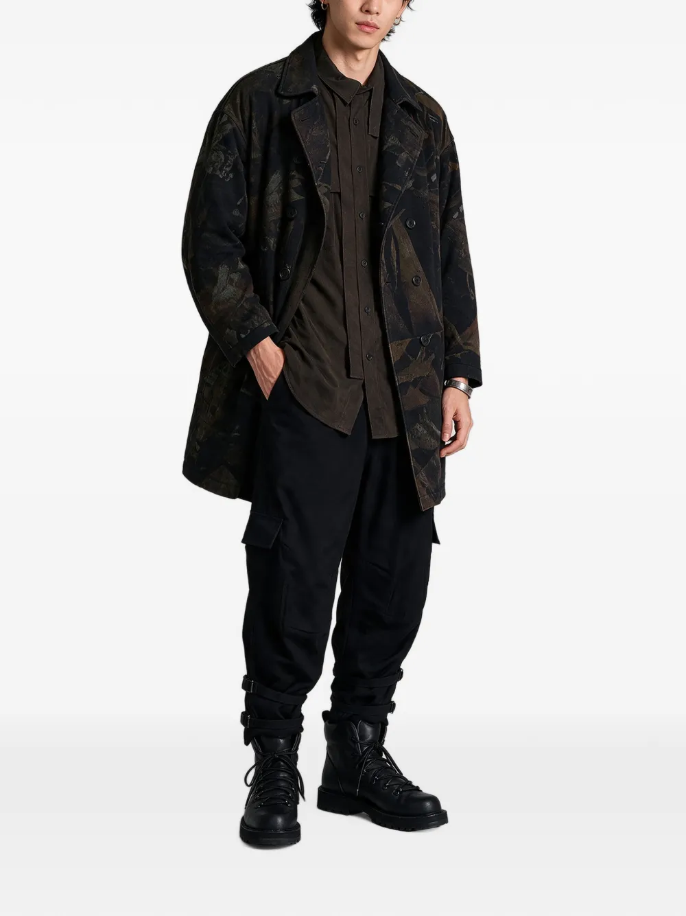 Yohji Yamamoto Jas met dubbele rij knopen en abstract patroon Zwart
