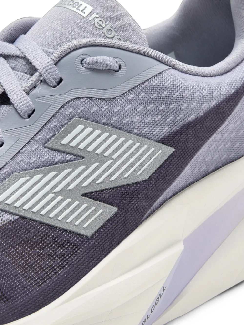 New Balance FuelCell Rebel v5 schoenen Paars