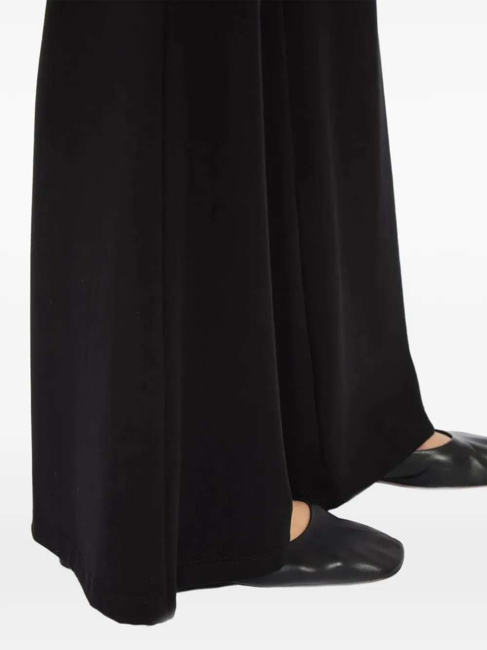 THE PARK Tessa high-waist broek met uitlopende pijpen Zwart