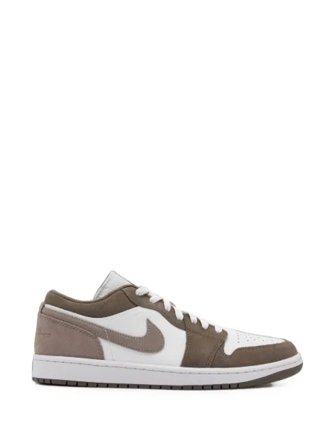 Jordan Air Jordan 1 Low sneakers
