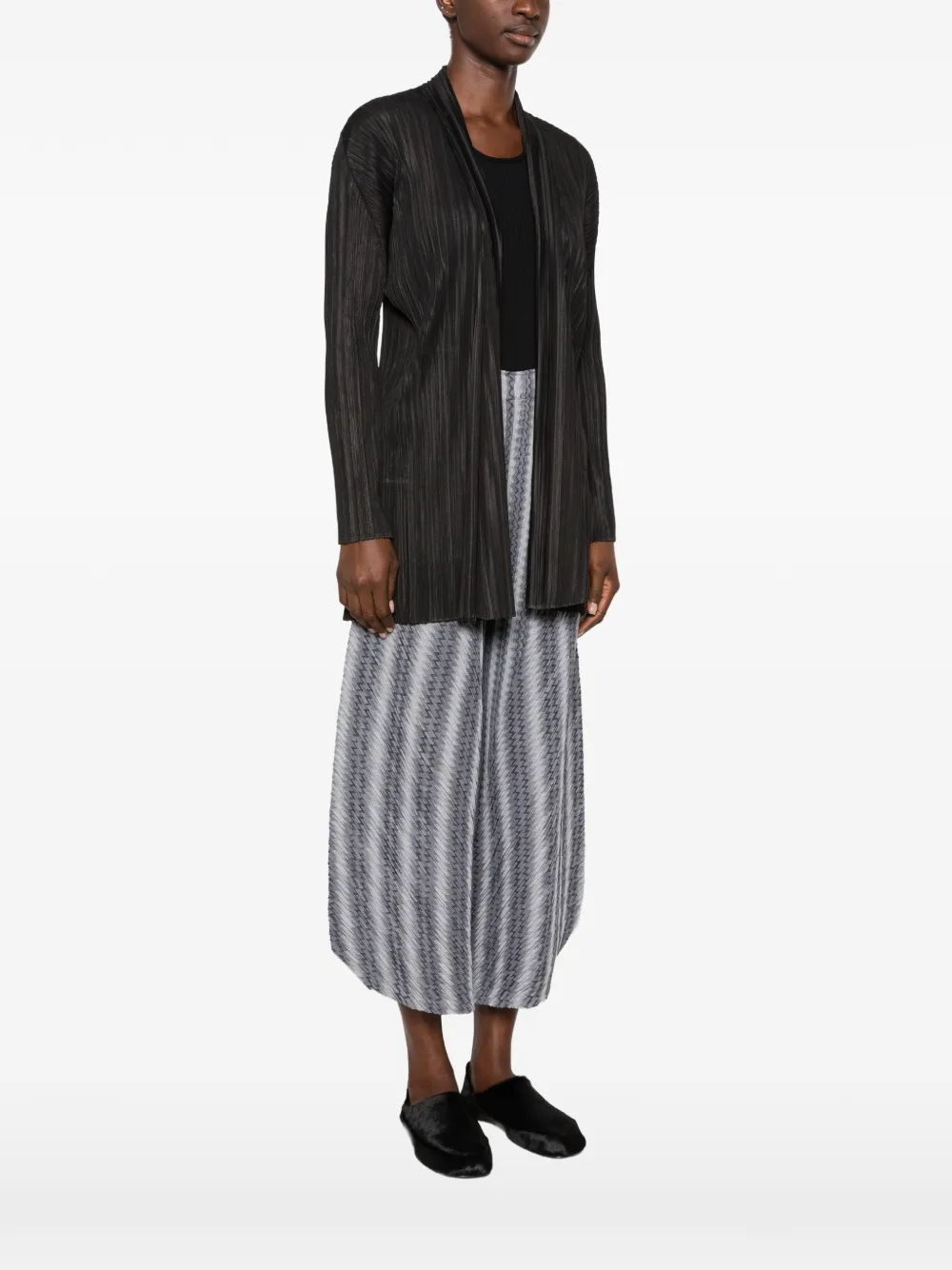 Pleats Please Issey Miyake Geplooid jack met sjaalkraag Zwart
