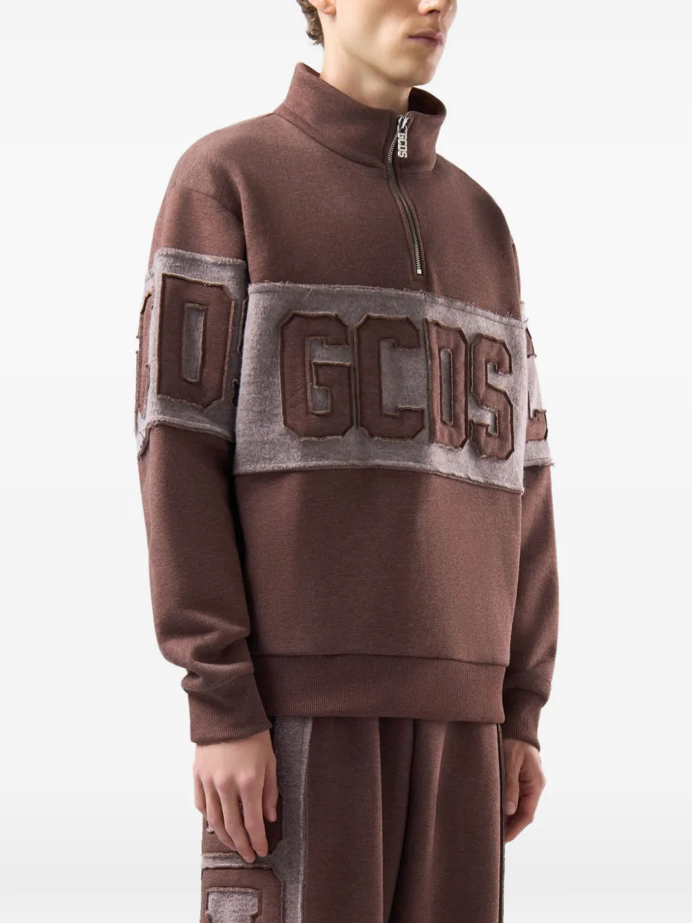 GCDS logo-appliqué half-zip sweatshirt Bruin