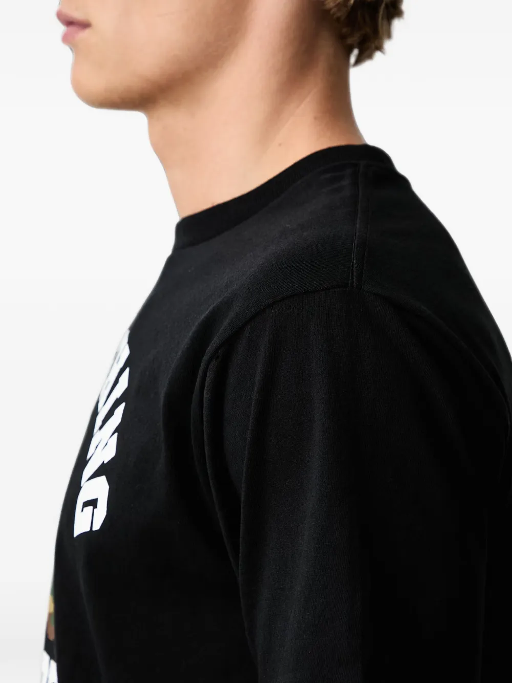 A BATHING APE College T-shirt met camouflage-print Zwart
