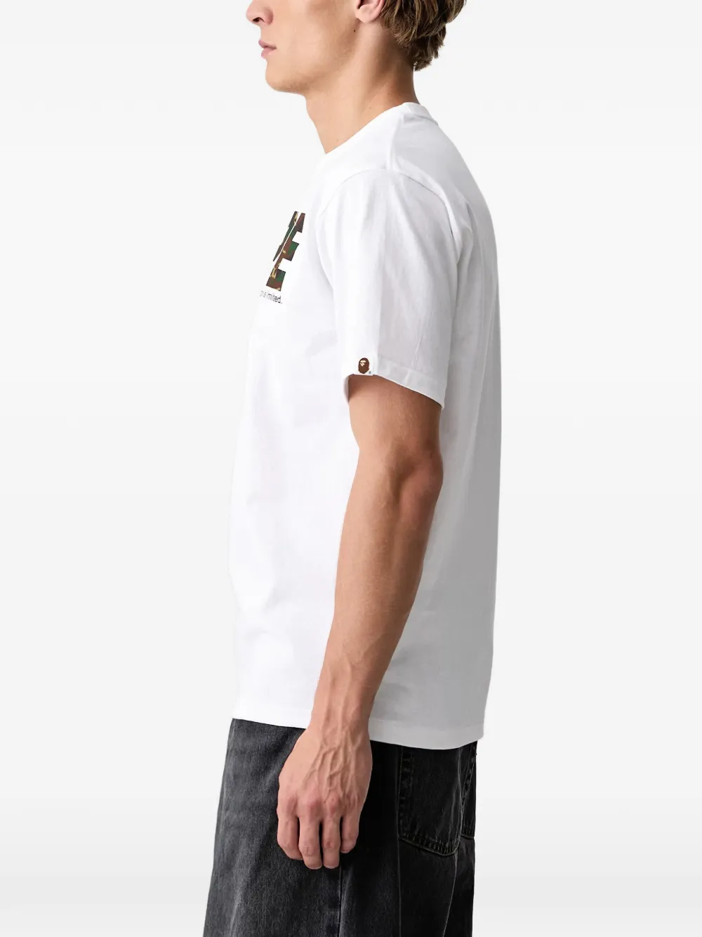 A BATHING APE T-shirt met camo-logo Wit