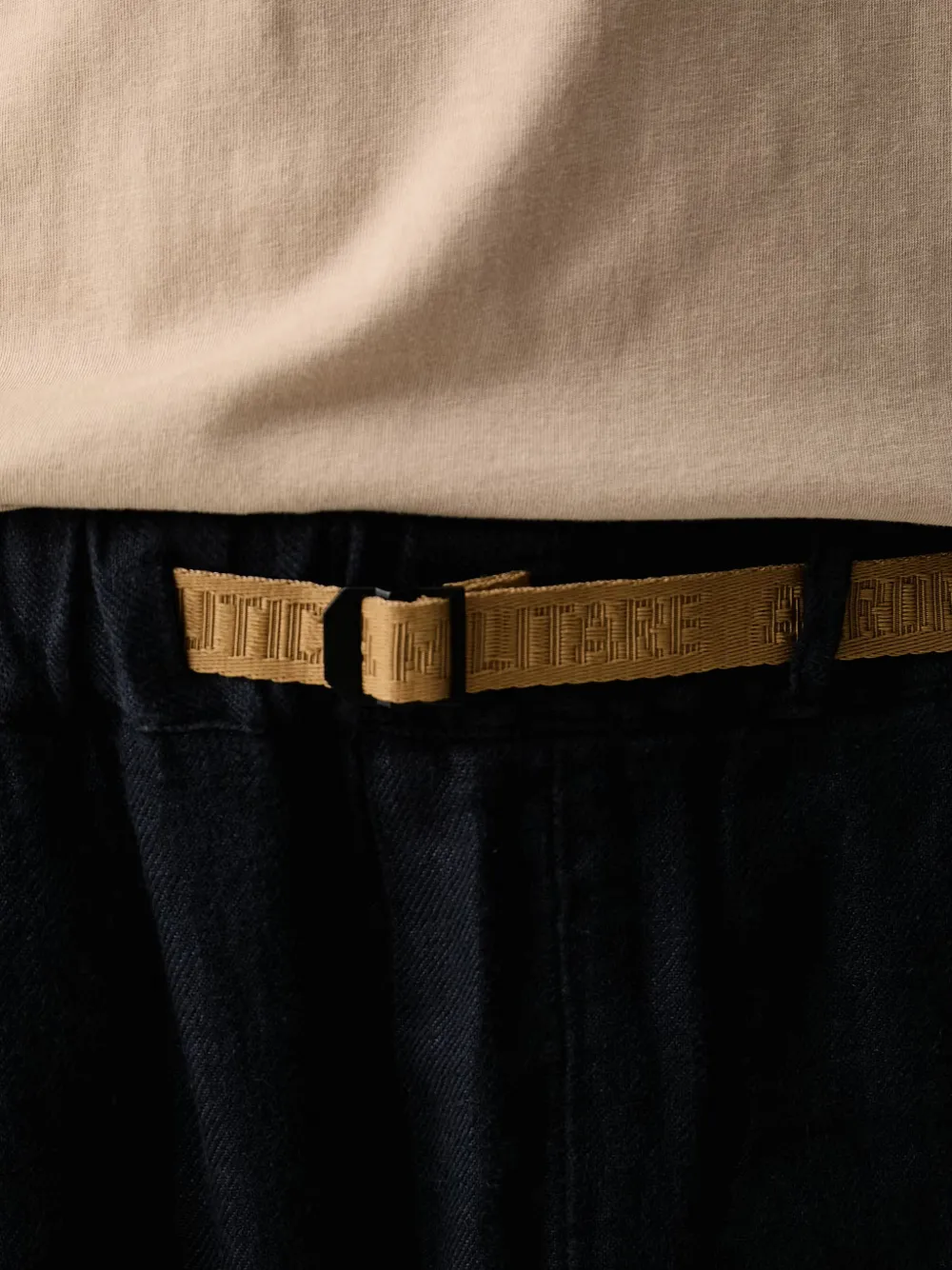 Aeronautica Militare Cargo shorts met ceintuur Zwart