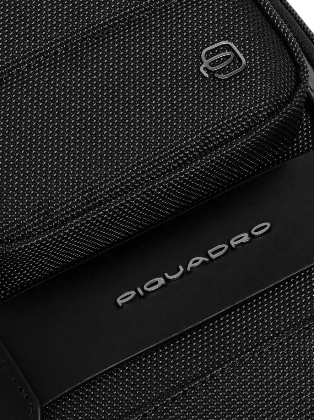 PIQUADRO Multifunctionele messengertas met logo-plakkaat Zwart