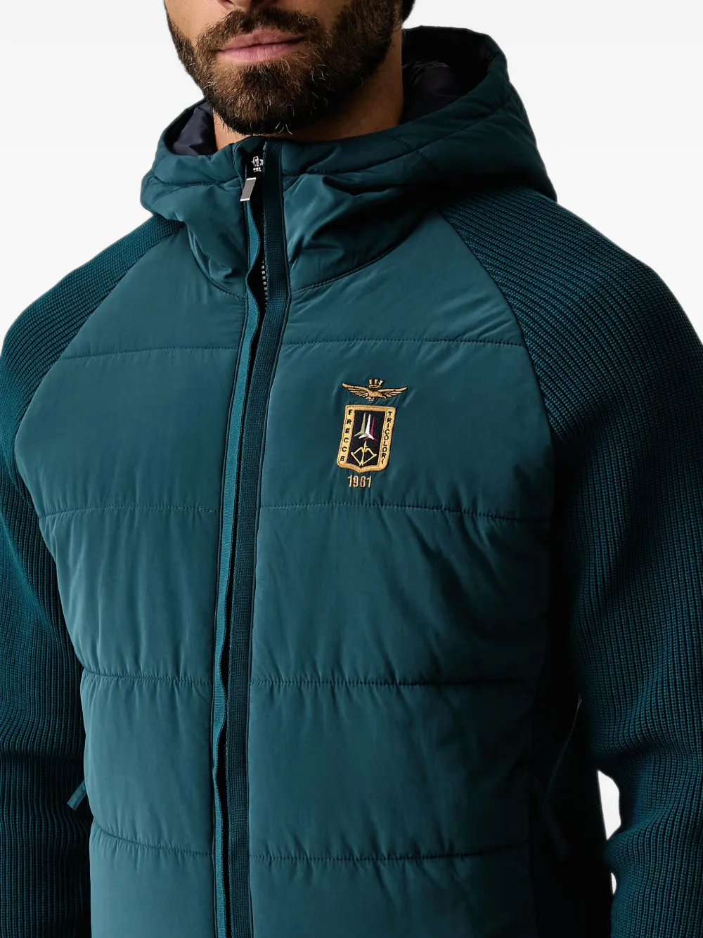 Aeronautica Militare Gewatteerd jack met capuchon en geribbelde vlakken Blauw
