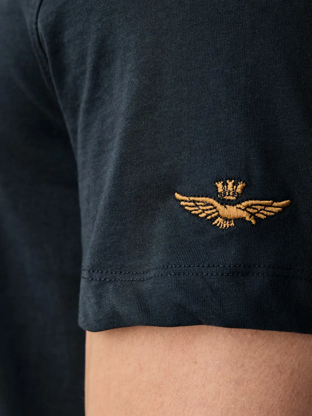 Aeronautica Militare T-shirt met geborduurd logo Zwart