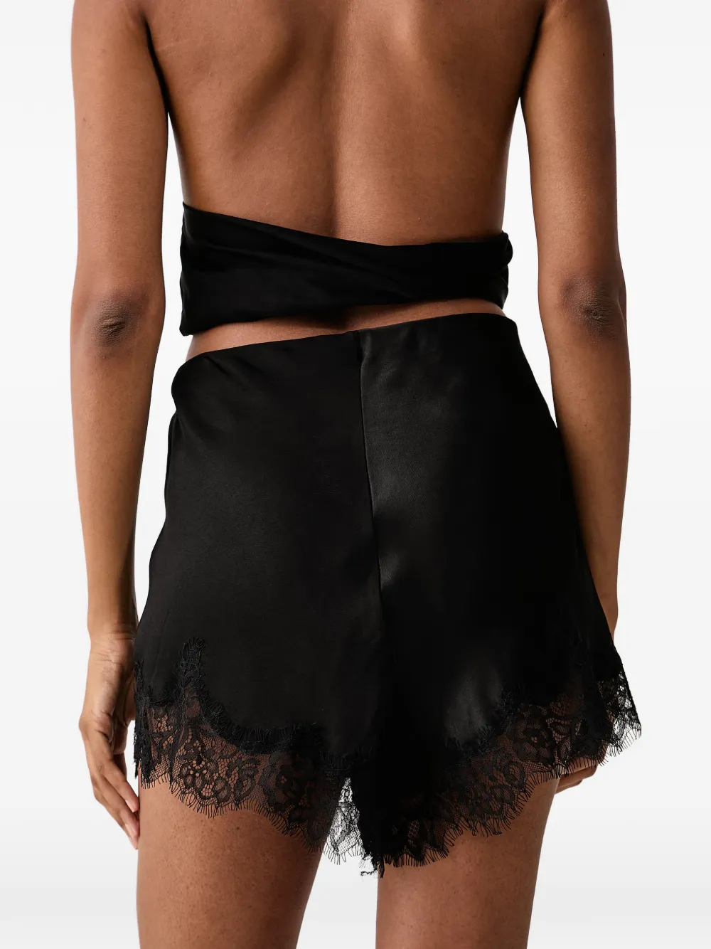 Bardot Silvio satijnen shorts met kanten afwerking Zwart