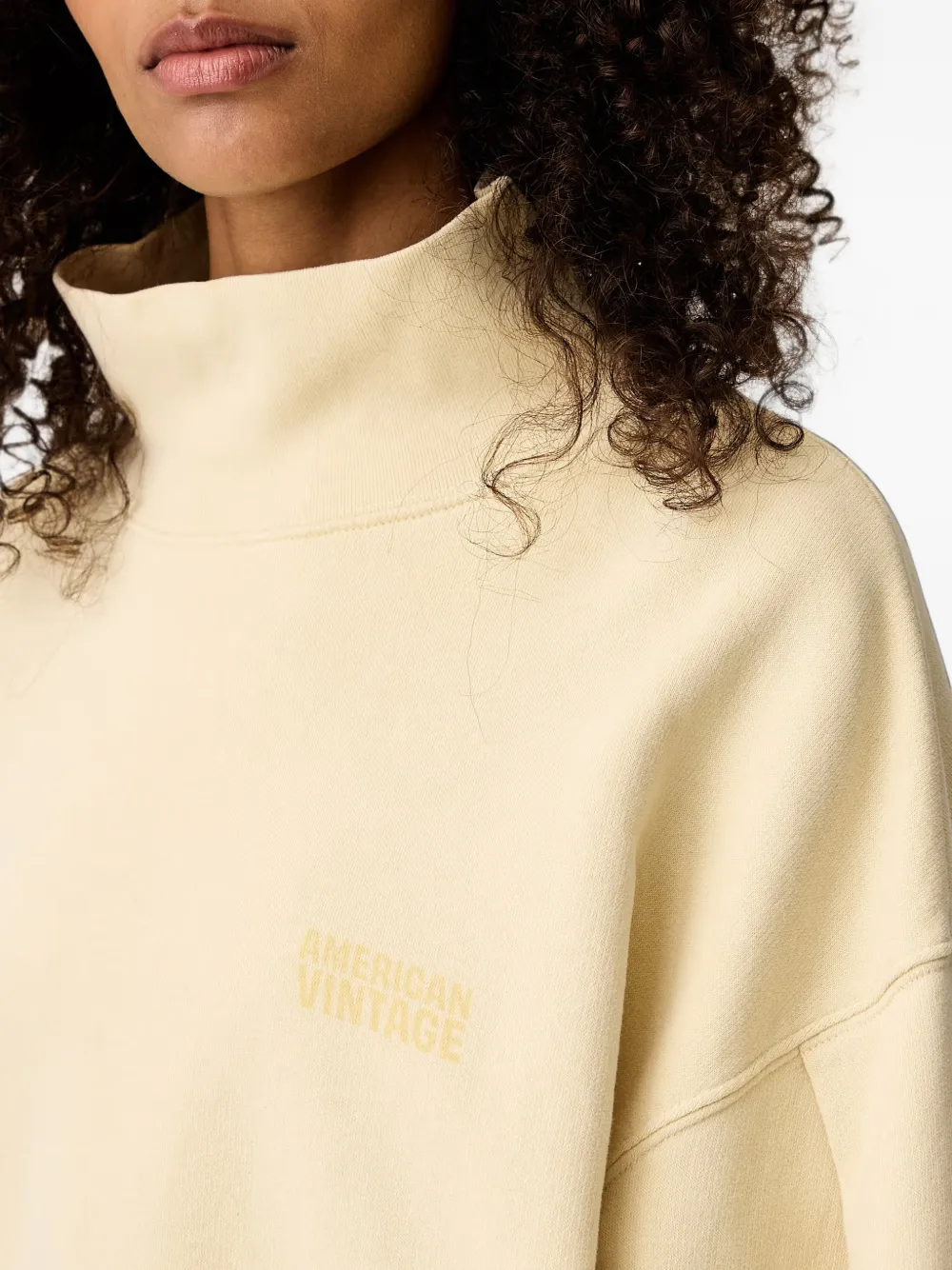 American Vintage Jitbay logo-print high-neck sweatshirt Geel
