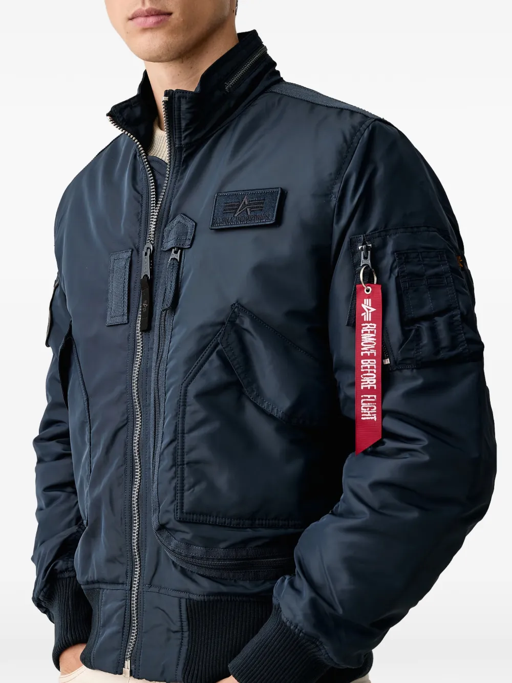Alpha Industries Bomberjack met logopatch Blauw