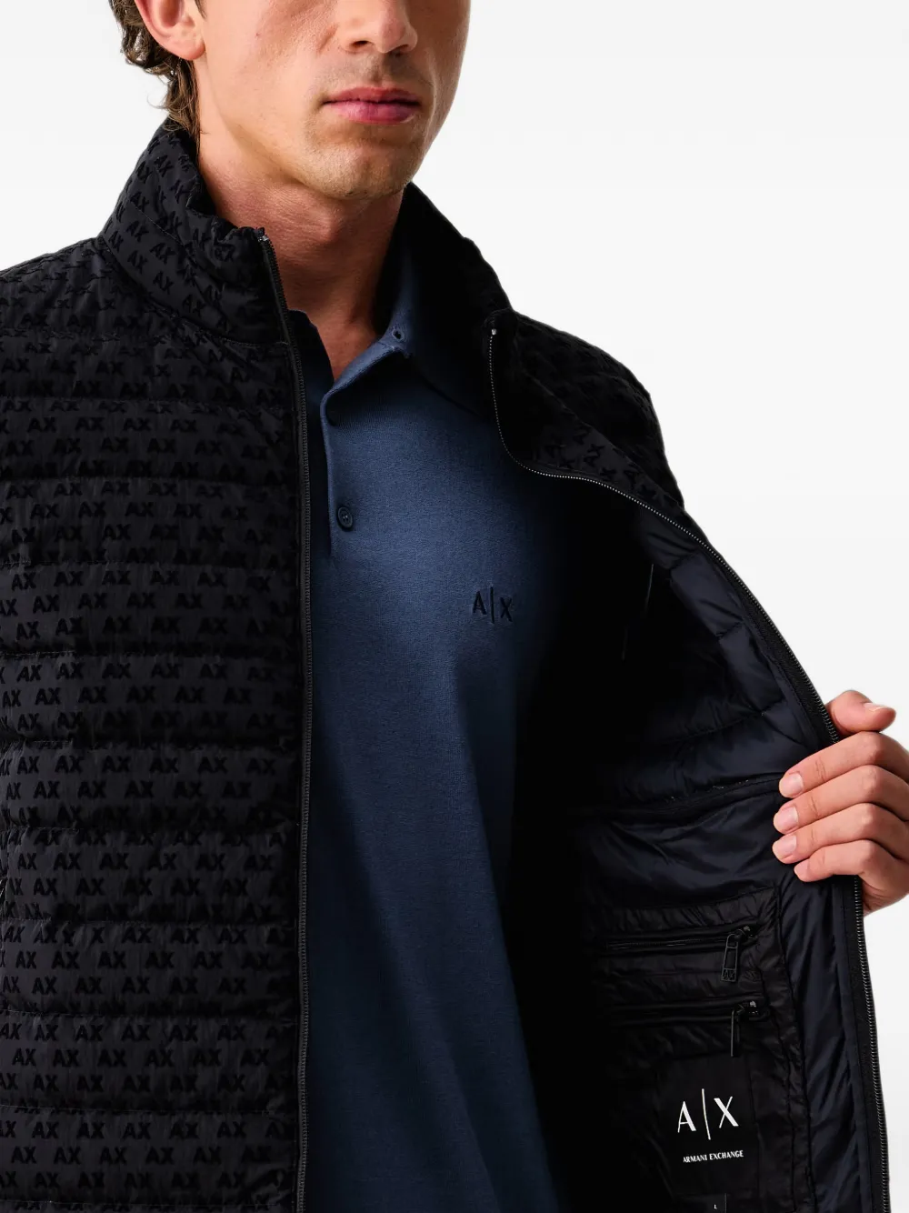 Armani Exchange logo-print quilted gilet Zwart
