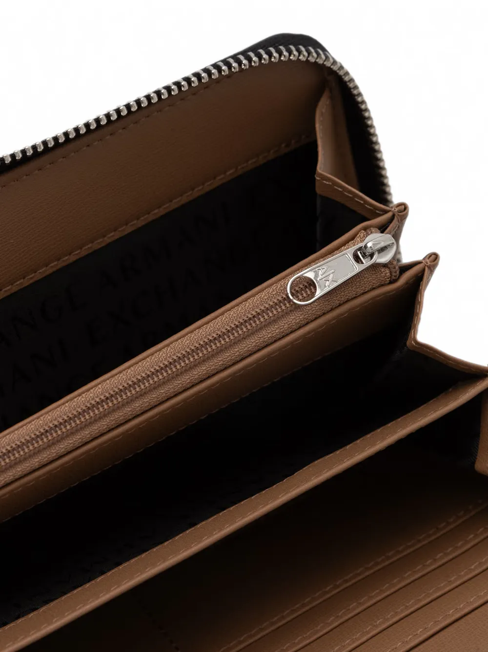 Armani Exchange logo-patch wristlet wallet Bruin