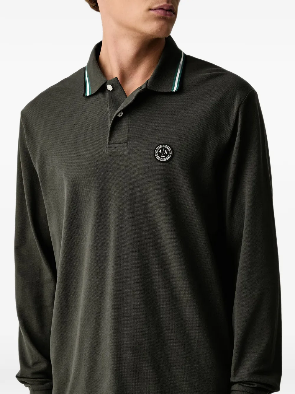Armani Exchange logo-patch long-sleeve polo shirt Groen