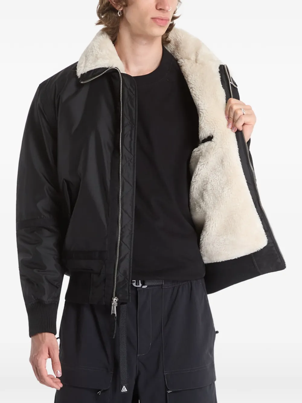Alpha Industries B-15 III TT bomberjack Zwart