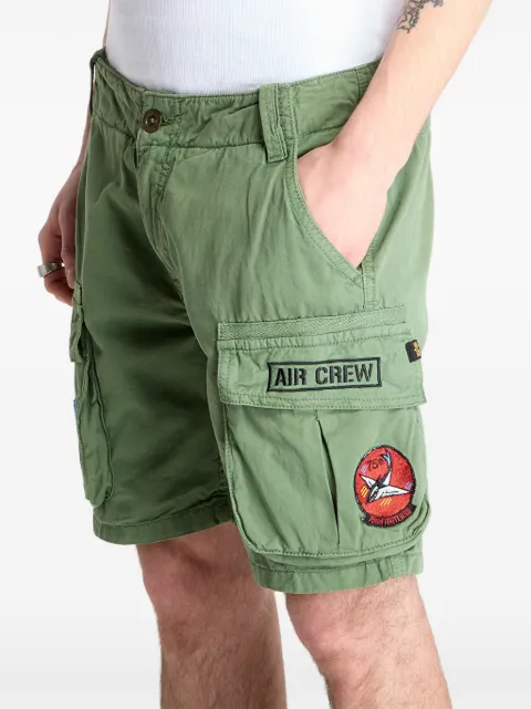 Alpha Industries Flying Tigers patch-detail shorts