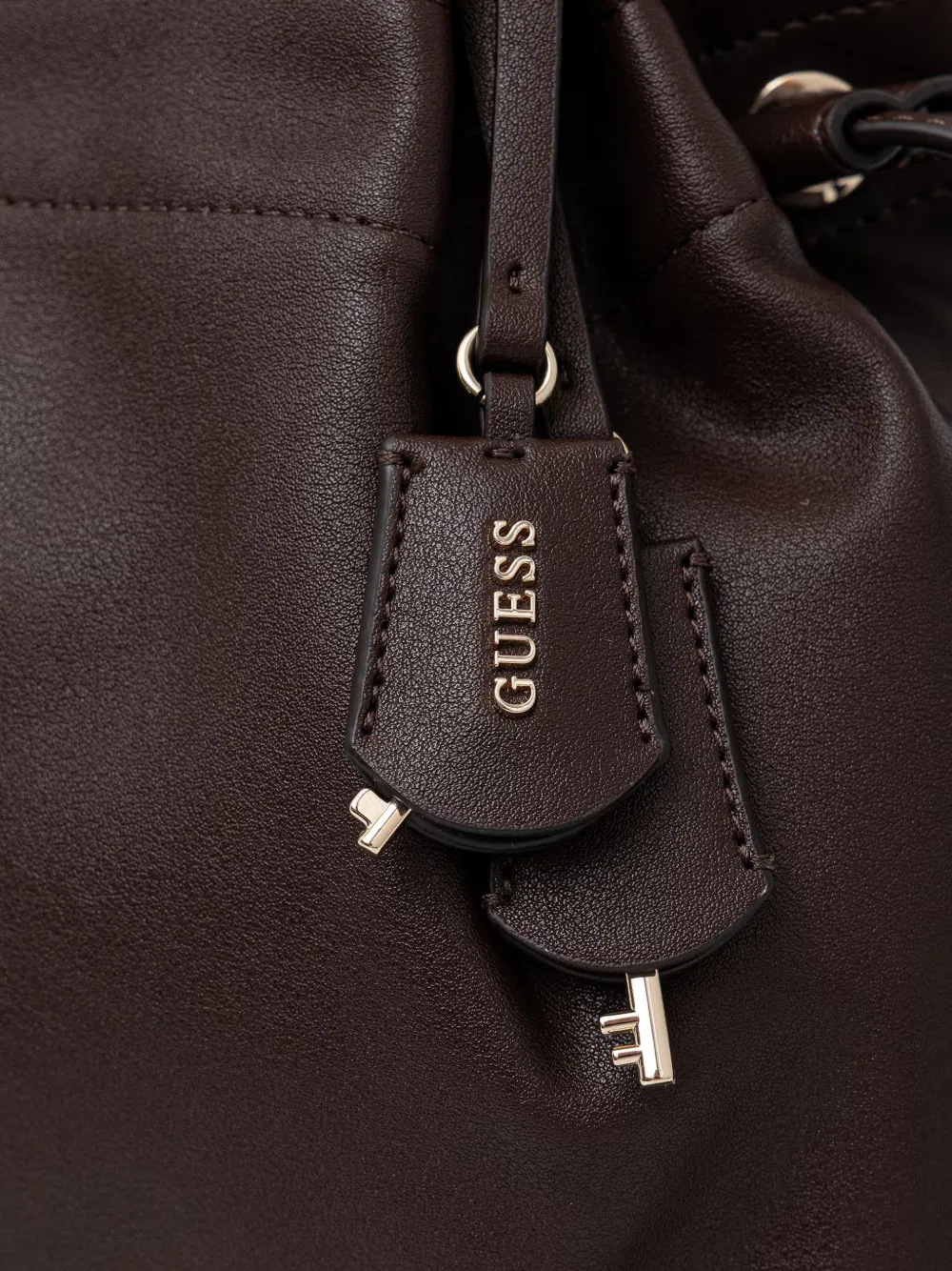 GUESS USA Karima shopper met trekkoord en logo-plakkaat Bruin