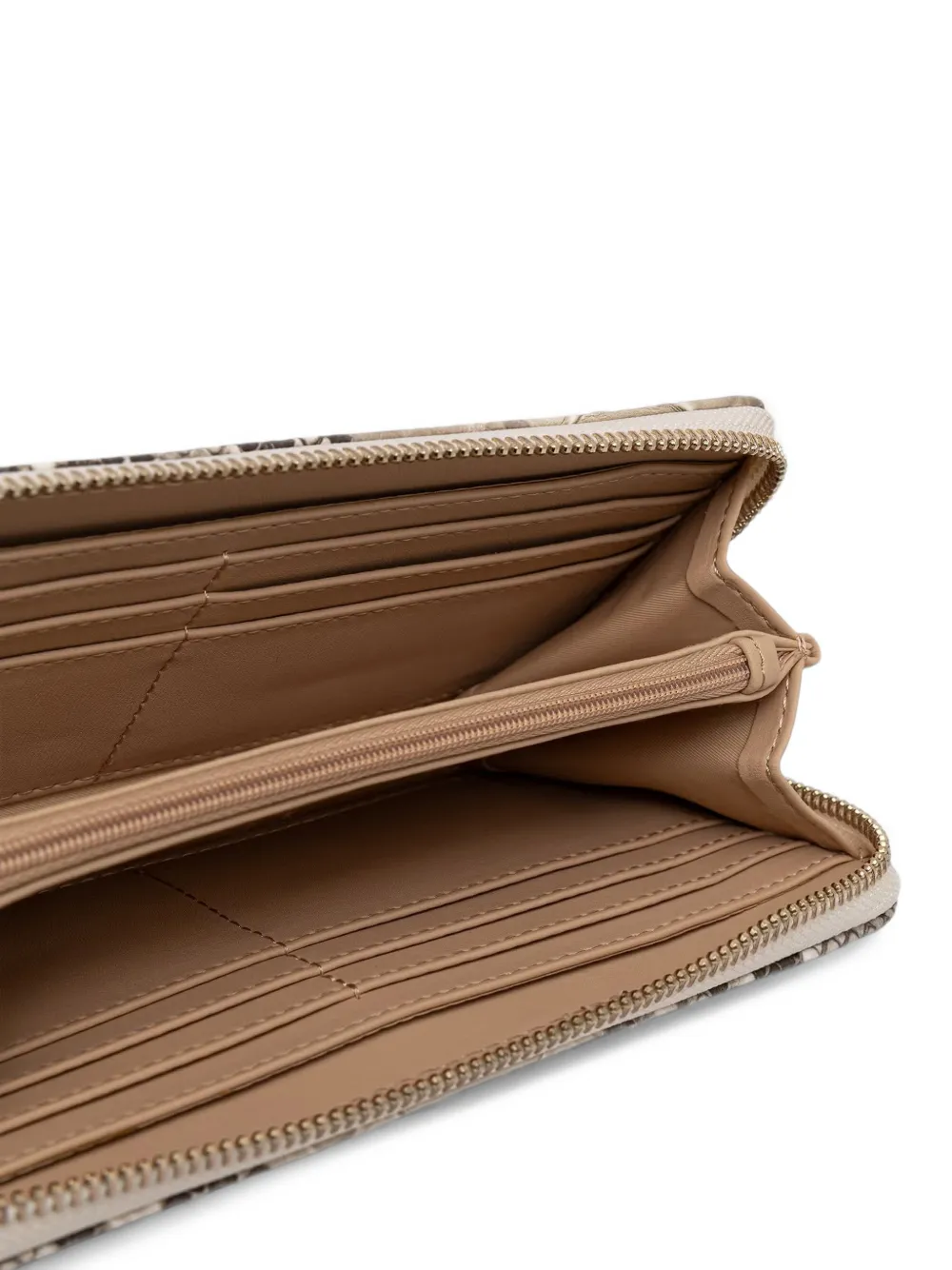 GUESS USA Yvonne maxi wallet Beige