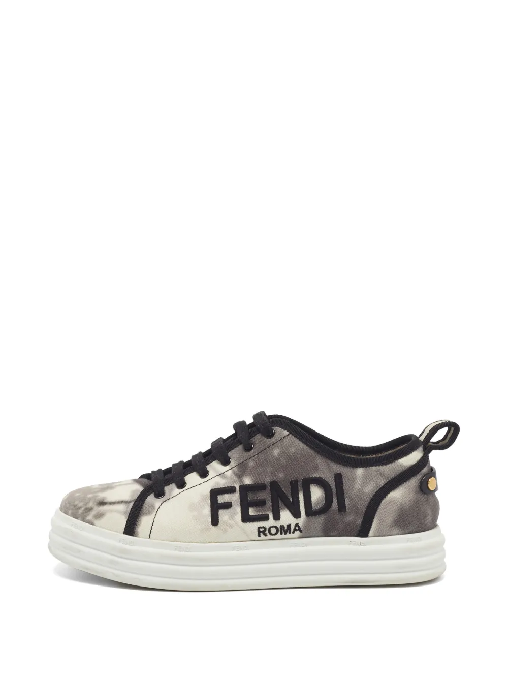 Fendi Pre-Owned baskets Rise à lacets - Tons neutres Fendi Pre-Owned baskets Rise à lacets - Tons neutres