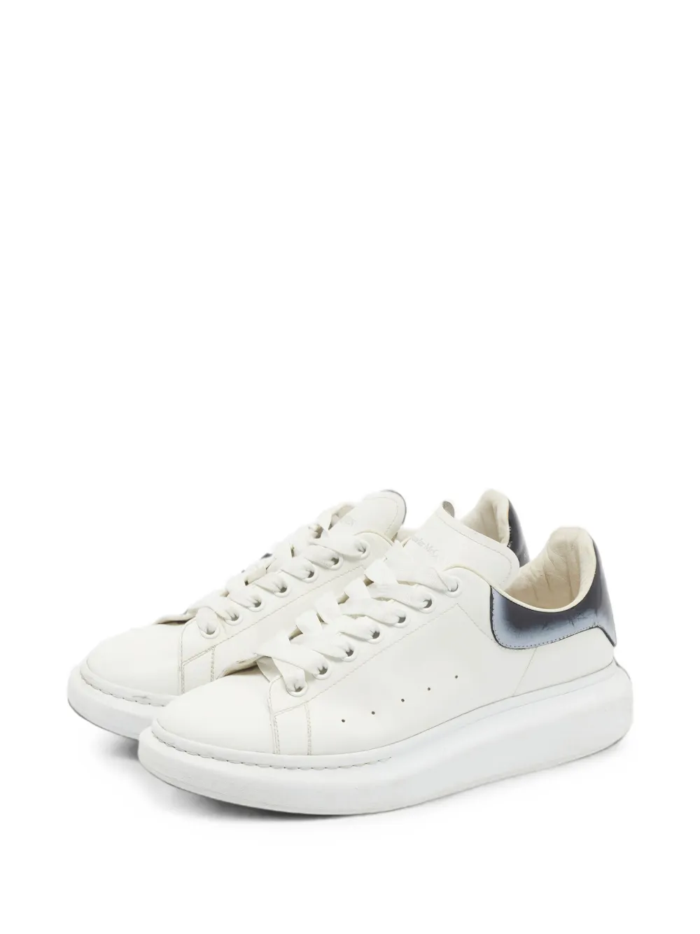 Alexander McQueen Pre-Owned Oversized lace-up sneakers - Weiß