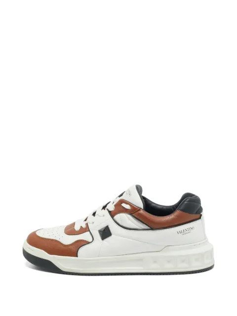 Valentino Garavani Pre-Owned One Stud leather sneakers
