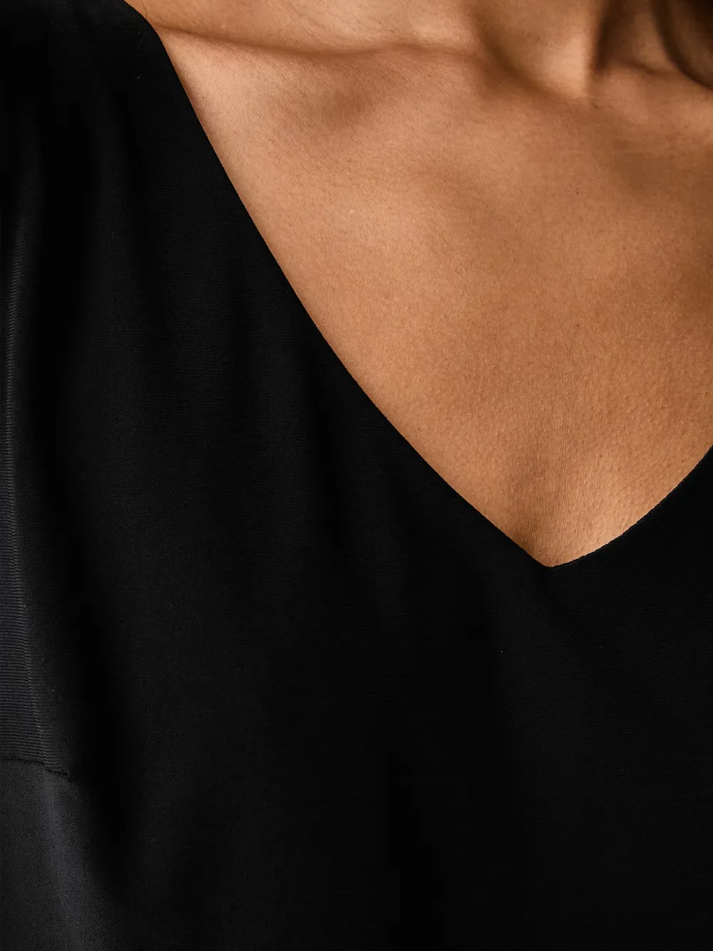 Joseph Ribkoff Tanktop met V-hals Zwart