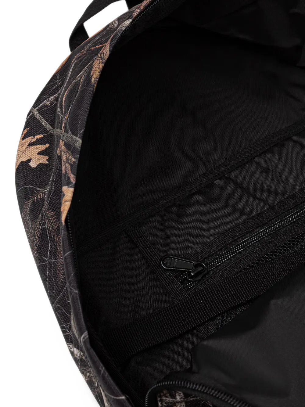 Carhartt WIP camouflage-print backpack Zwart