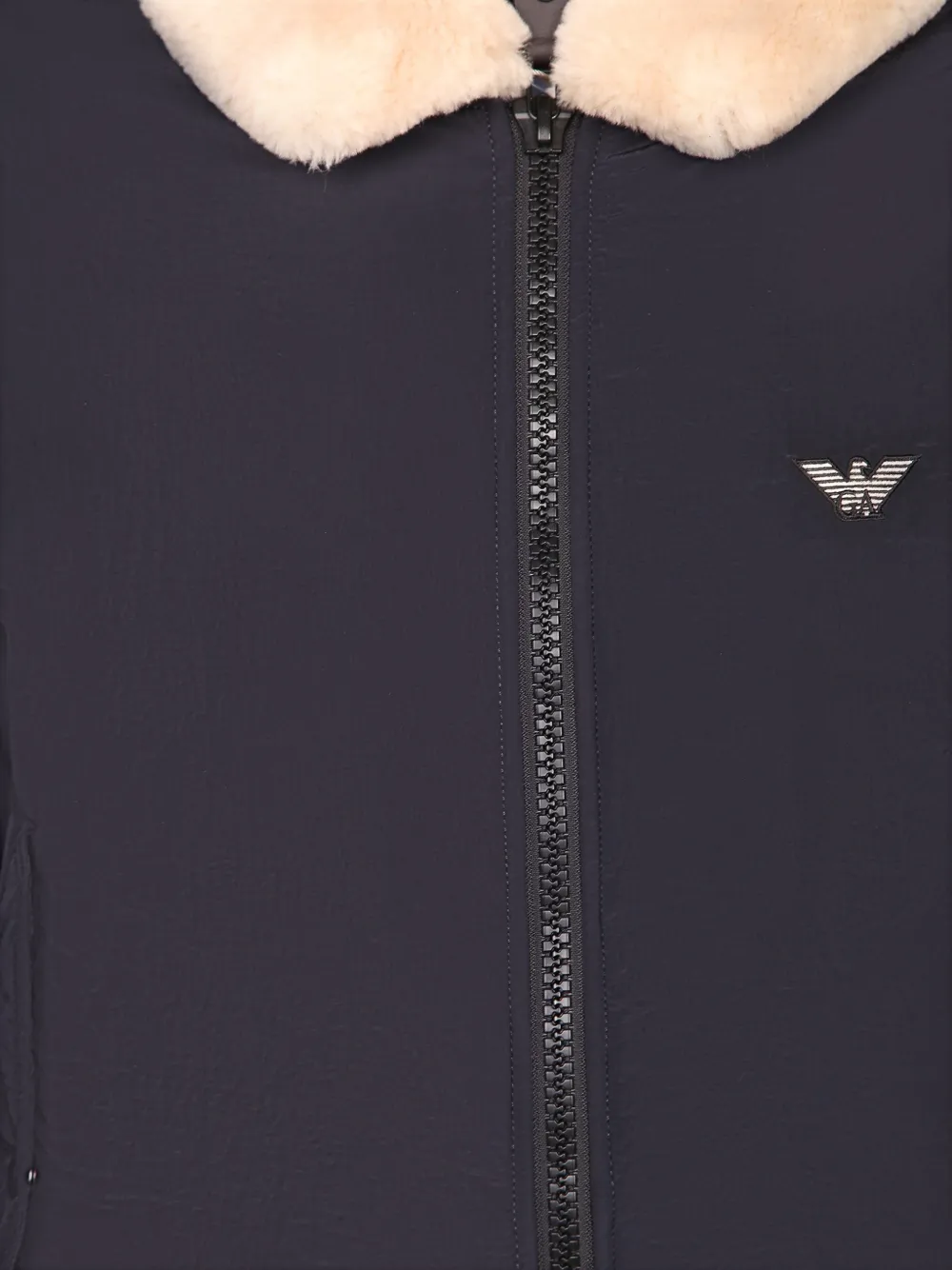 Emporio Armani Jack met lammy kraag en logo-plakkaat Blauw