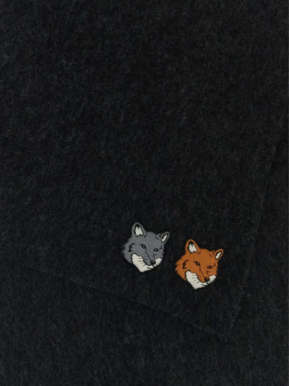 Maison Kitsuné Double Fox Head sjaal Zwart