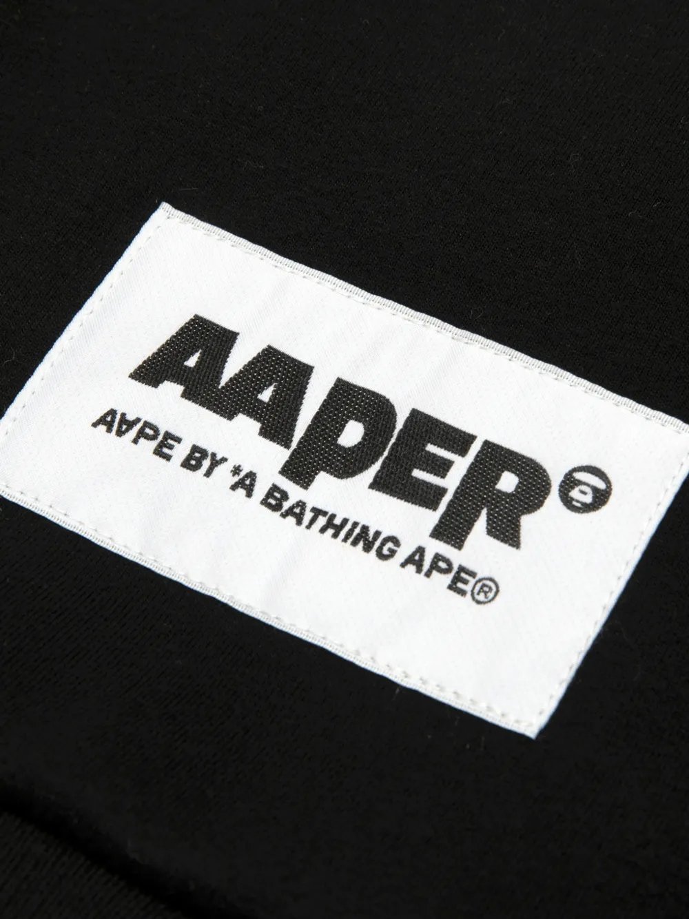 AAPE BY *A BATHING APE AAPER hoodie met drukknoop en grafische print Zwart