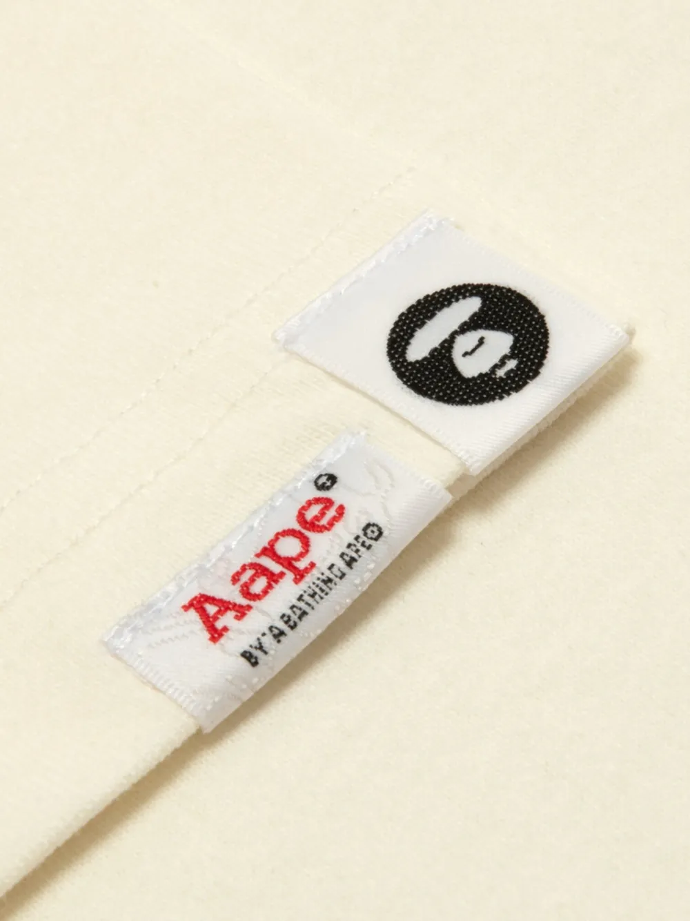 AAPE BY *A BATHING APE Katoenen T-shirt met logoprint Beige