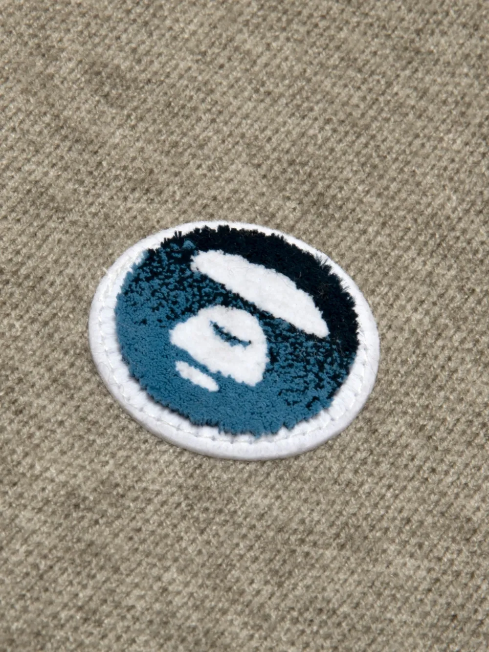 AAPE BY *A BATHING APE Aapenow trui met halve rits en logo-print Grijs