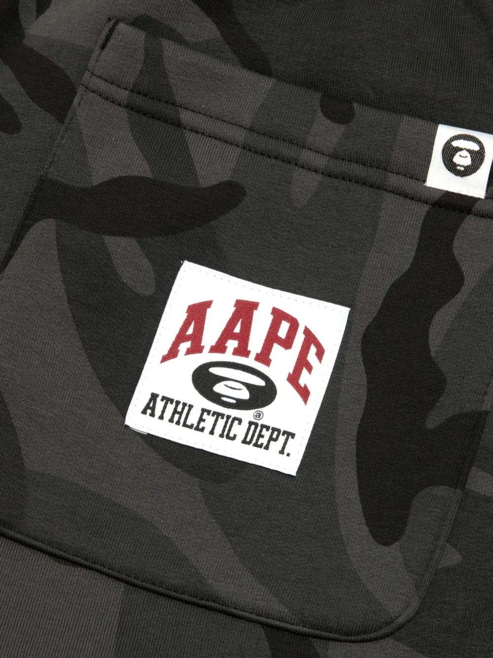 AAPE BY *A BATHING APE Moonface trainingsbroek met camouflage-print en logo-patch Grijs