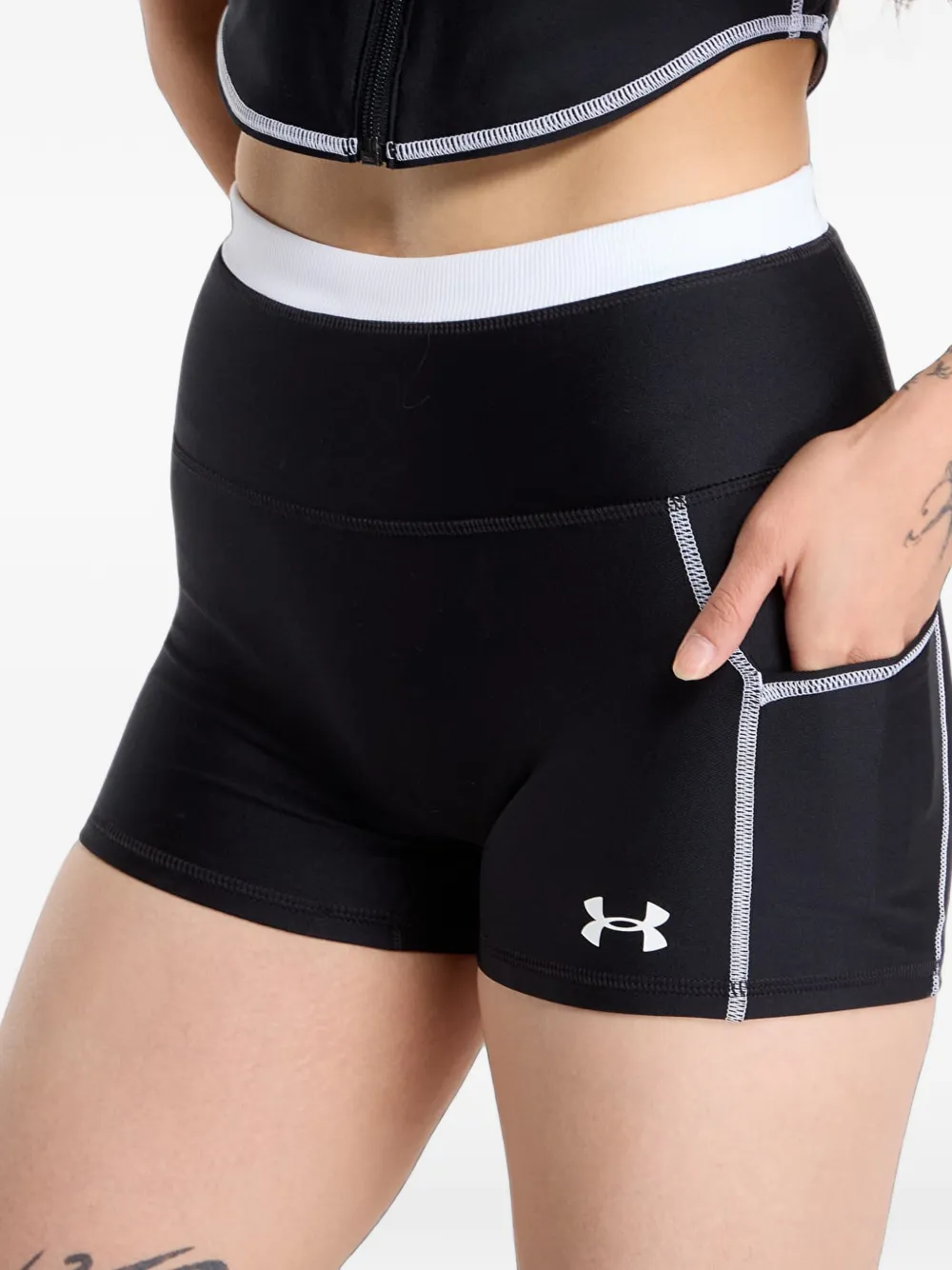 Under Armour HeatGear cropped T-shirt Zwart