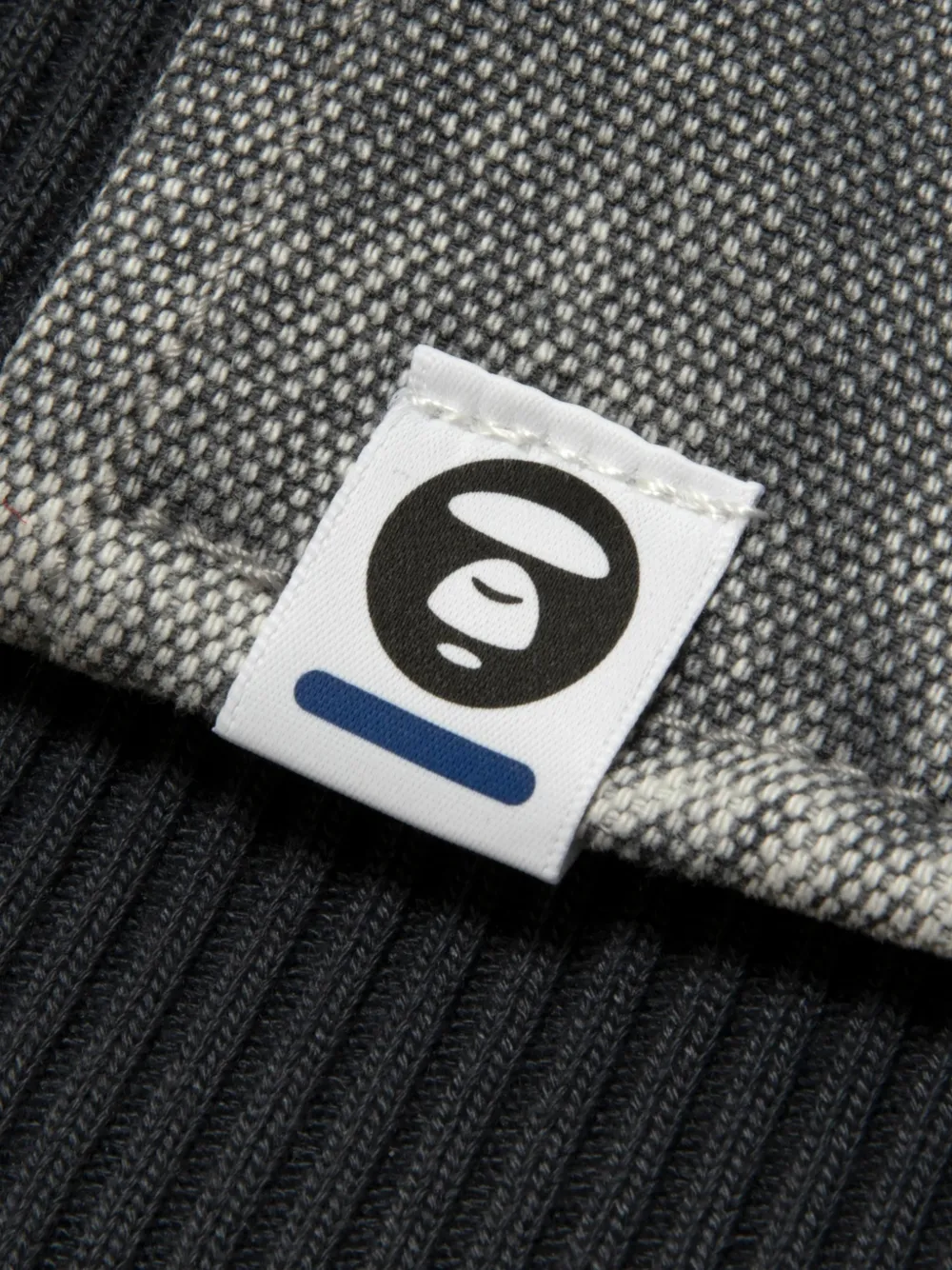 AAPE BY *A BATHING APE Aapenow jack met geborduurd logo en rits Grijs