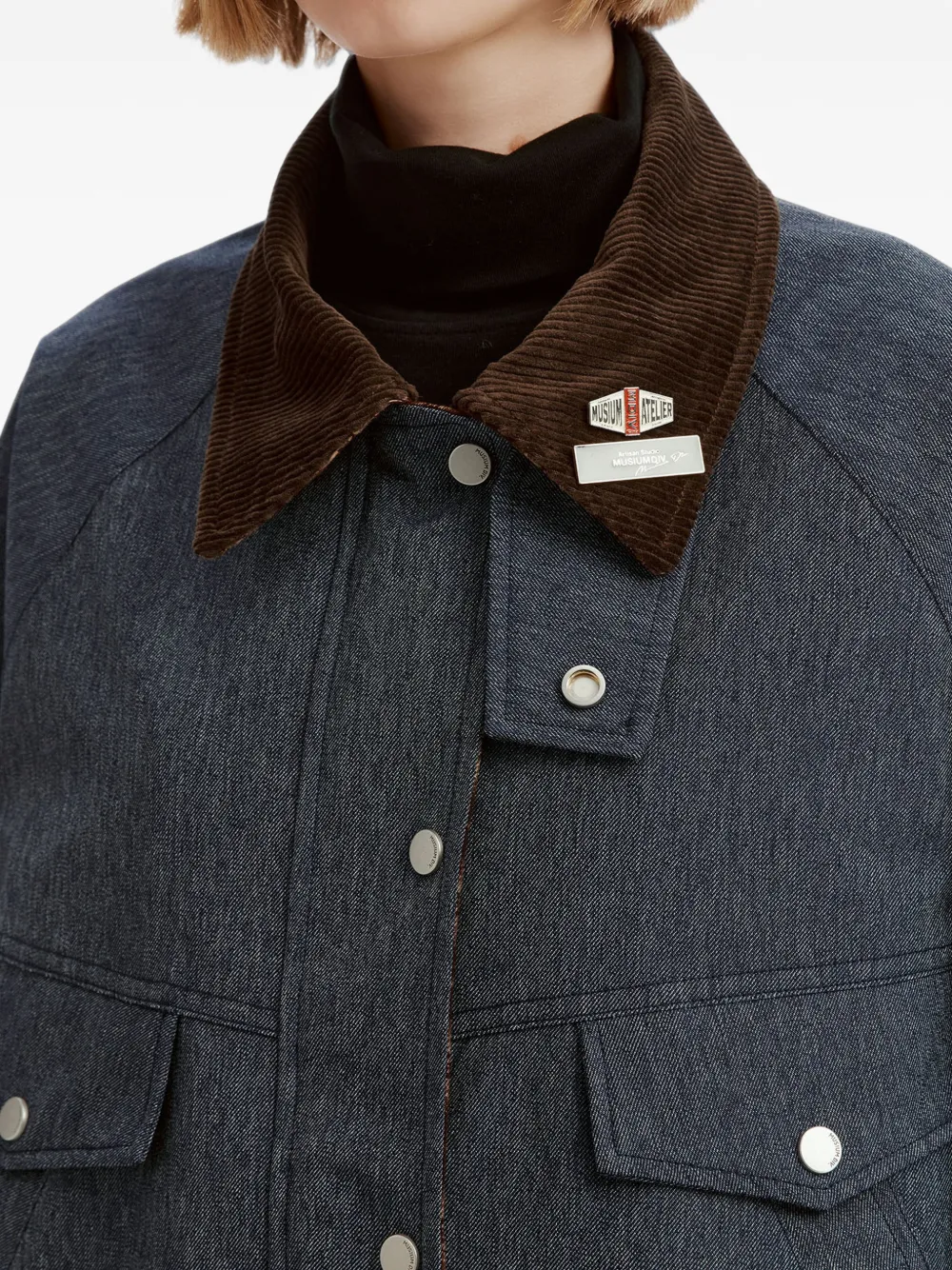 Musium Div. Jack met ribfluwelen kraag en gewatteerd vlak Blauw