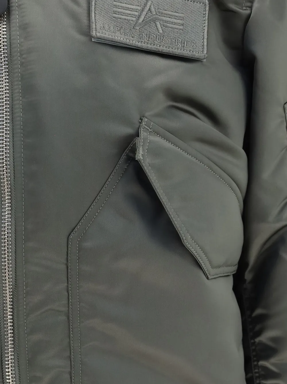 Alpha Industries Bomberjack met logopatch Groen