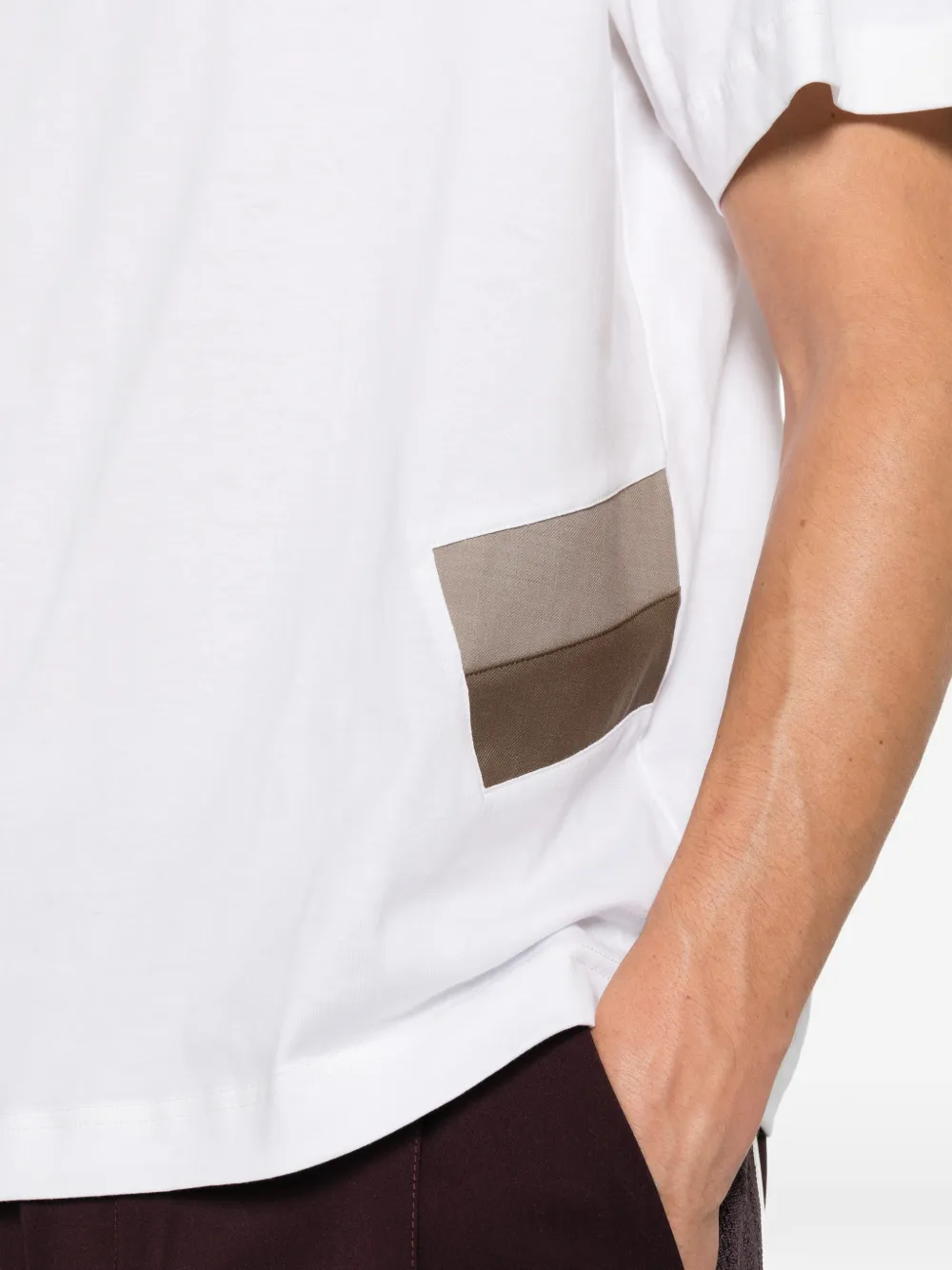 Low Brand patch-detail T-shirt Wit