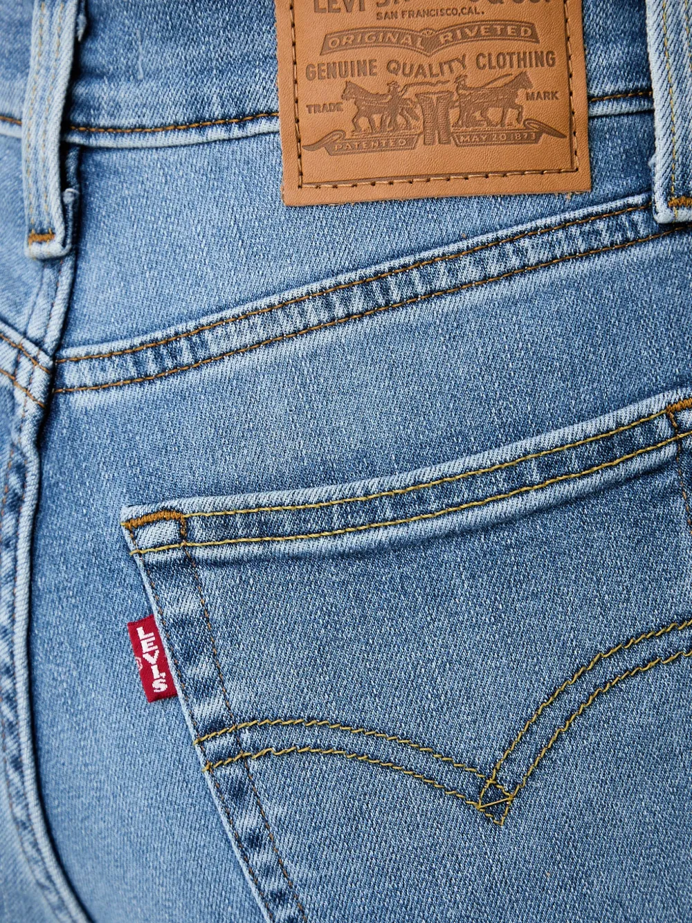 Levi's 722™ straight jeans met logo-patch Blauw