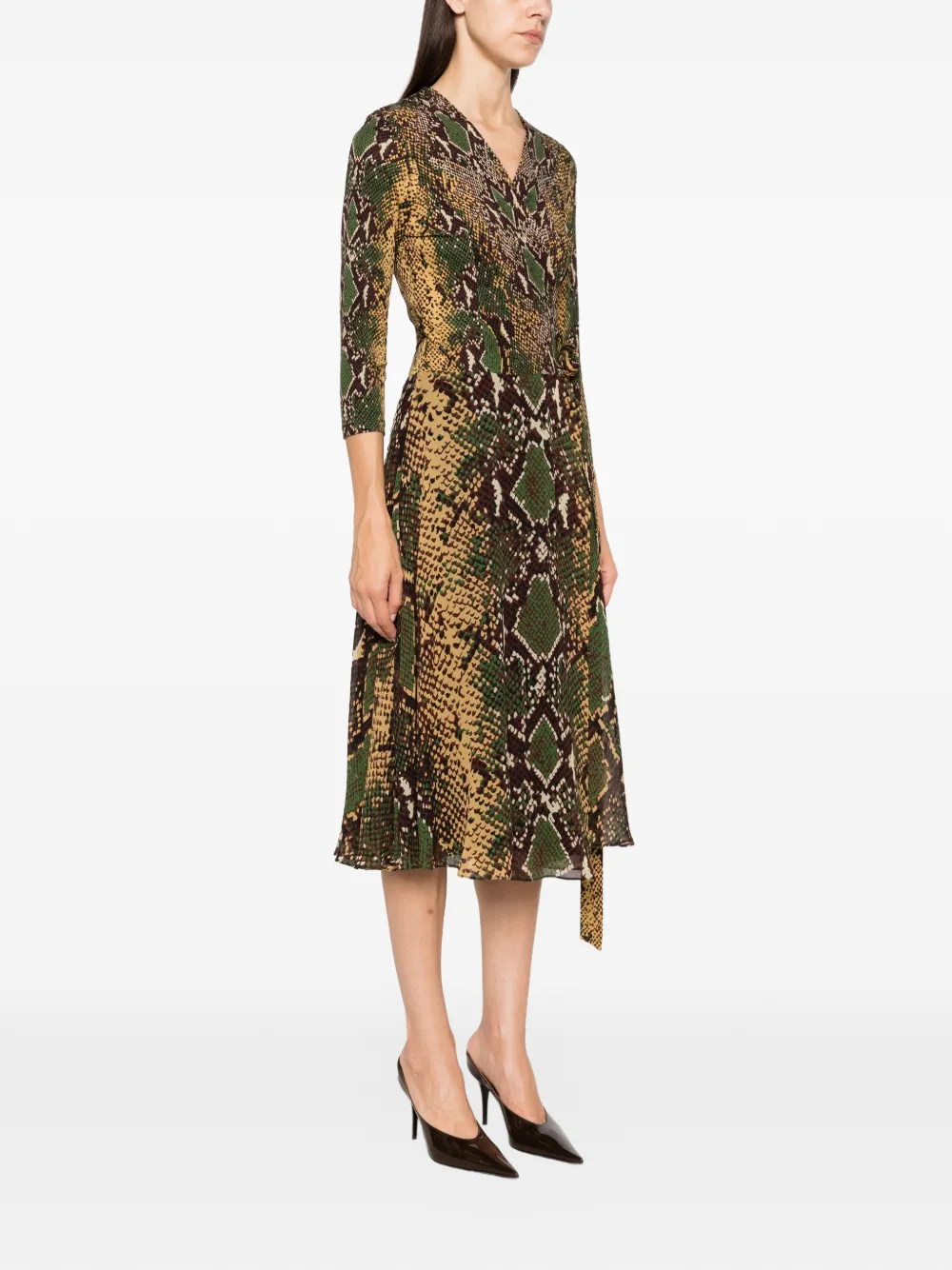 DVF Diane von Furstenberg Irina midi-wikkeljurk met slangen-print Beige