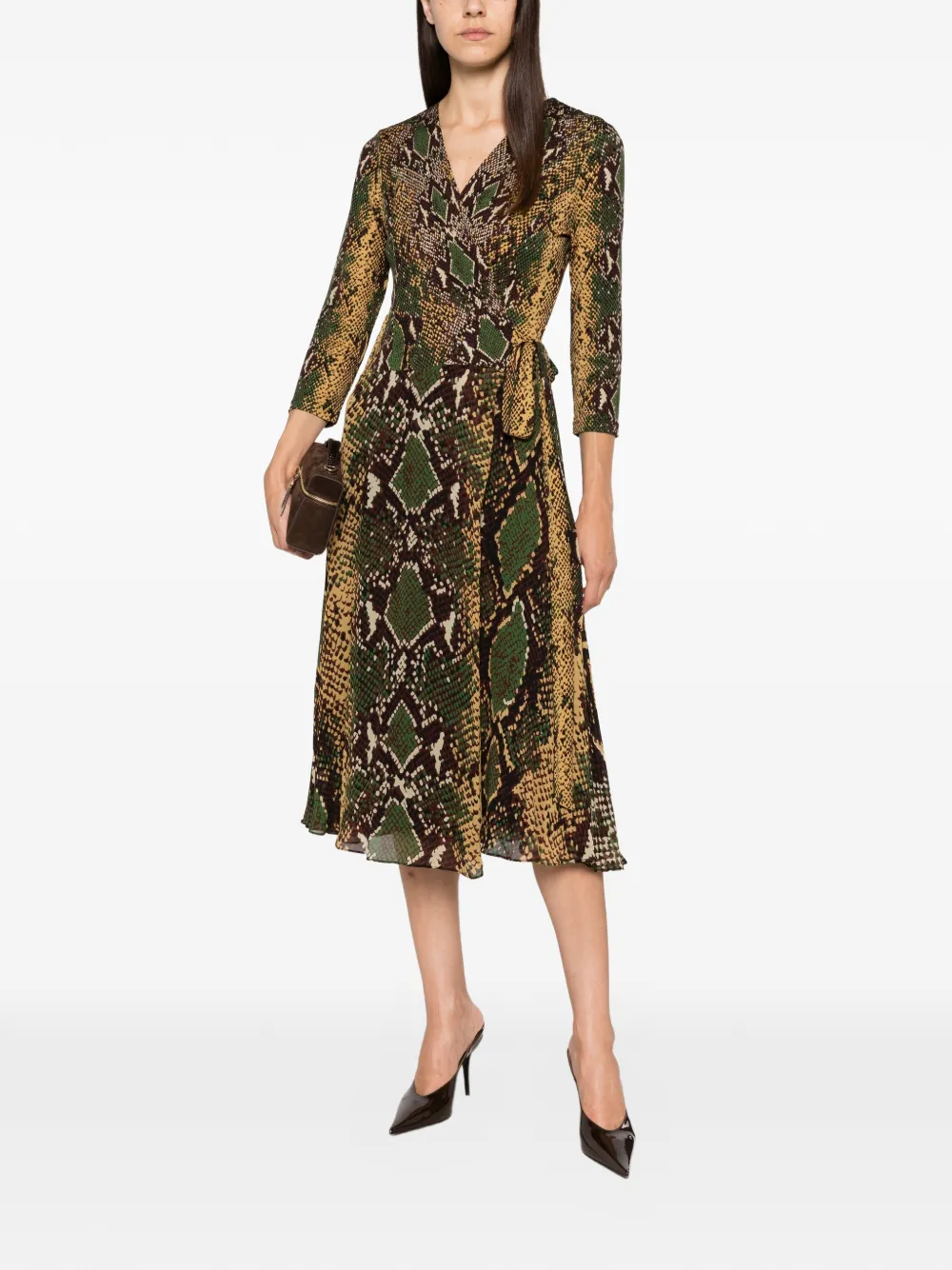 DVF Diane von Furstenberg Irina midi-wikkeljurk met slangen-print Beige