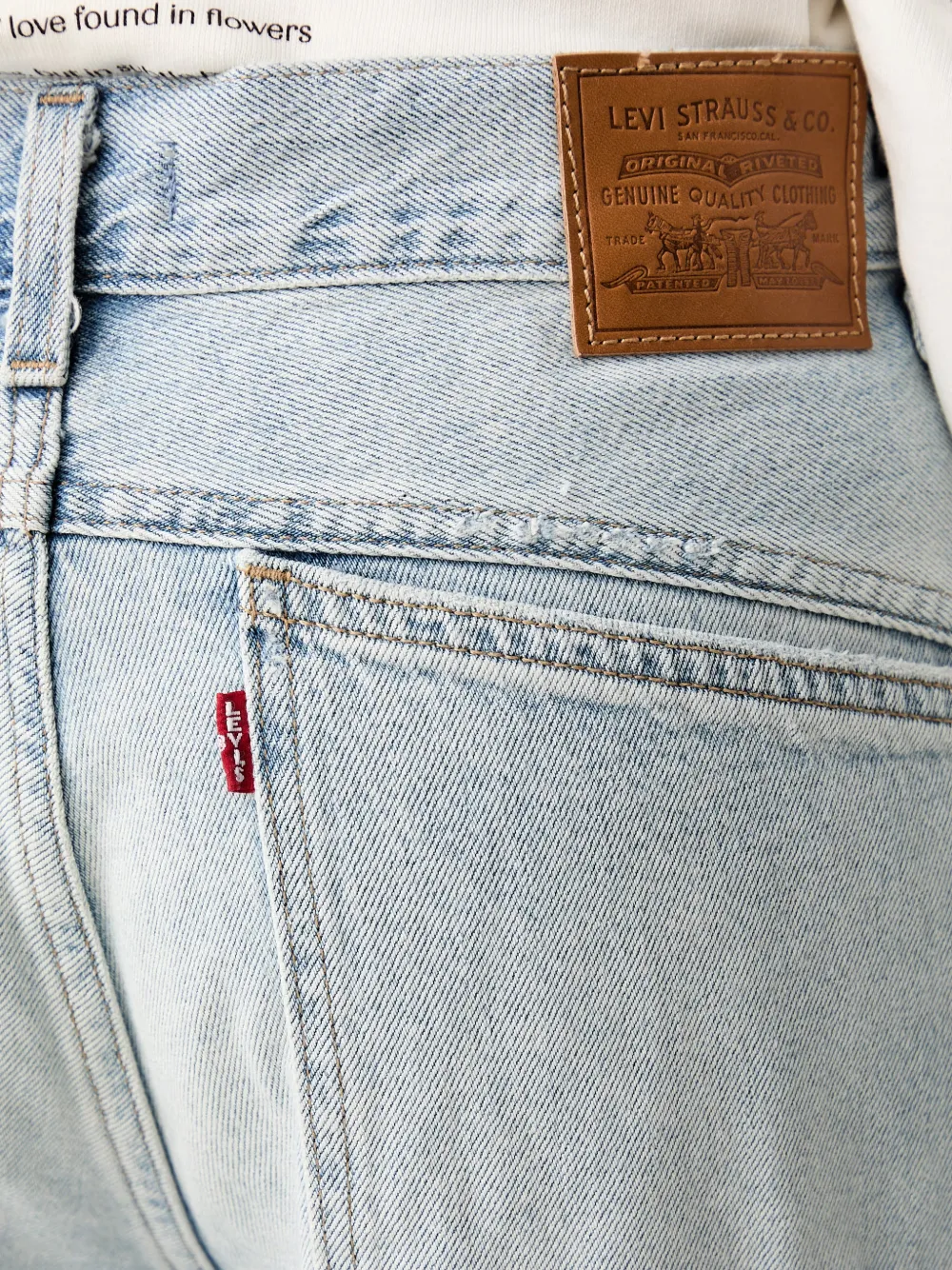 Levi's Super Baggy faded denim shorts Blauw